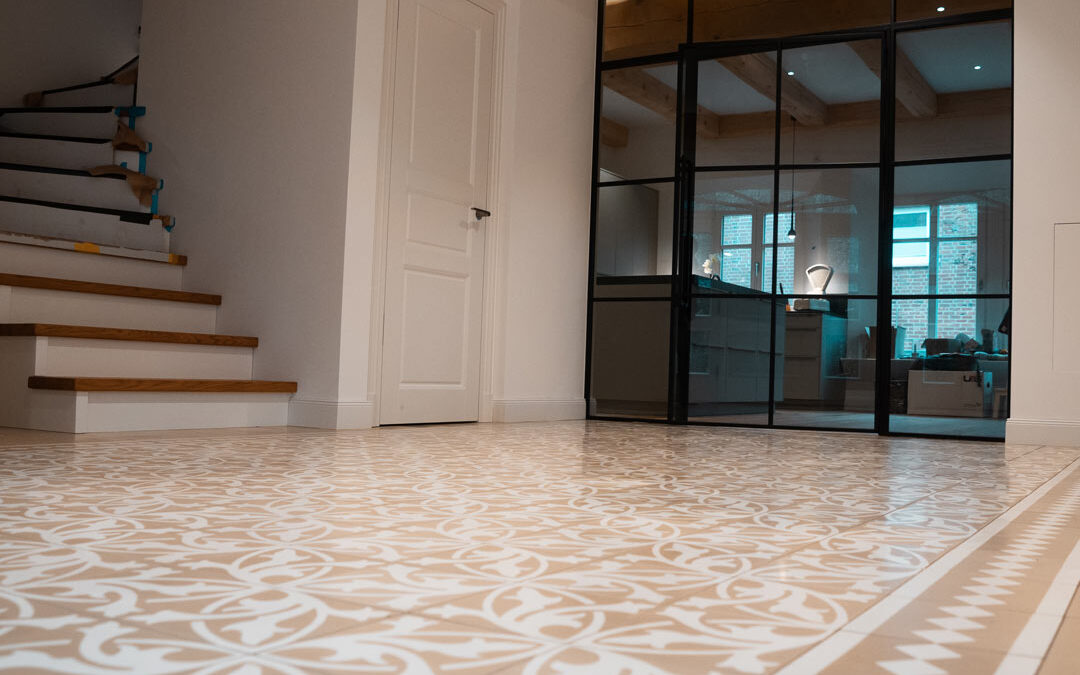 Zementfliesen fachgerecht verlegt